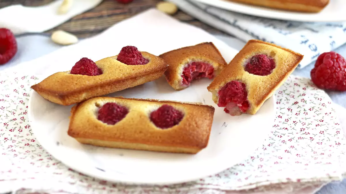 12 petit fours που απογειώνουν κάθε γεύμα μετά το δείπνο: συνταγές που θα σας κάνουν να δείχνετε τα καλύτερά σας