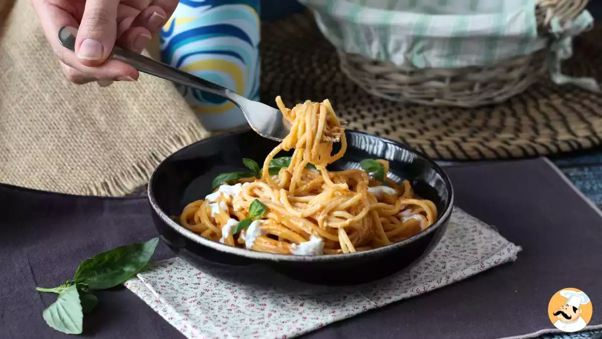 8 συνταγές πρώτου πιάτου με burrata, stracciatella και μοτσαρέλα για να κάνετε κάθε γεύμα πραγματικά νόστιμο
