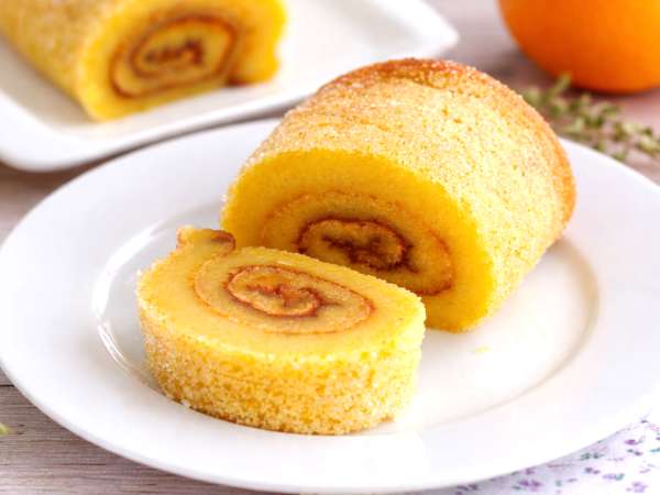 Torta de laranja: πώς να φτιάξετε ένα ζουμερό, ζαχαροπλαστικό πορτογαλικό πορτοκαλί βραχίονα