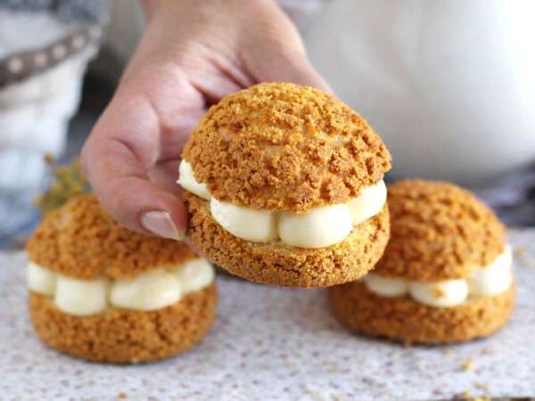 Choux με craquelin: η νέα γλυκιά εμμονή με συνταγή βήμα προς βήμα και επαγγελματικό φινίρισμα