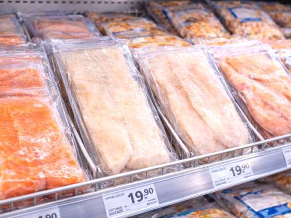 Είναι τα κατεψυγμένα ψάρια χειρότερα; Ο μύθος που σας έκανε να επιλέγετε λάθος για χρόνια