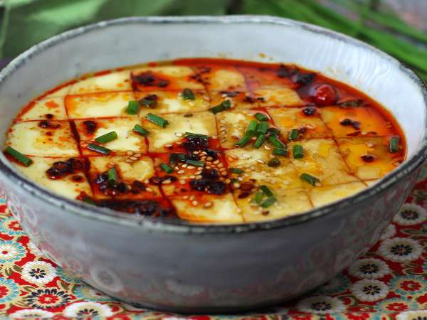 Μοιάζει με flan, αλλά δεν είναι γλυκό: 4 αλμυρές συνταγές που μπερδεύουν το μάτι και σας εκπλήσσουν