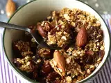 Συνταγή Granola express με airfryer, για να φτιάξετε το πρωινό σας