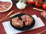 Συνταγή Σάντουιτς με ντομάτα και ζαμπόν serrano