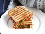 Συνταγή Panini με chorizo και emmental