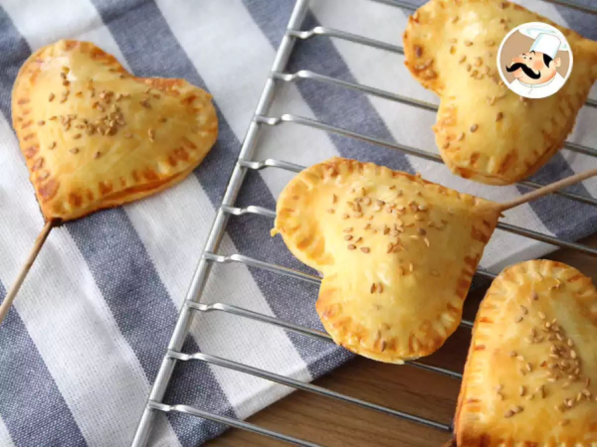 Συνταγή Pie pops σε σχήμα καρδιάς για την ημέρα του αγίου βαλεντίνου