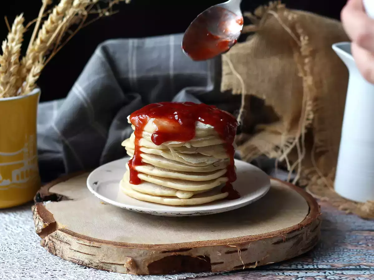 Συνταγή Μαλακές vegan τηγανίτες με αυγό λιναριού: εύκολη και χωρίς αυγό συνταγή