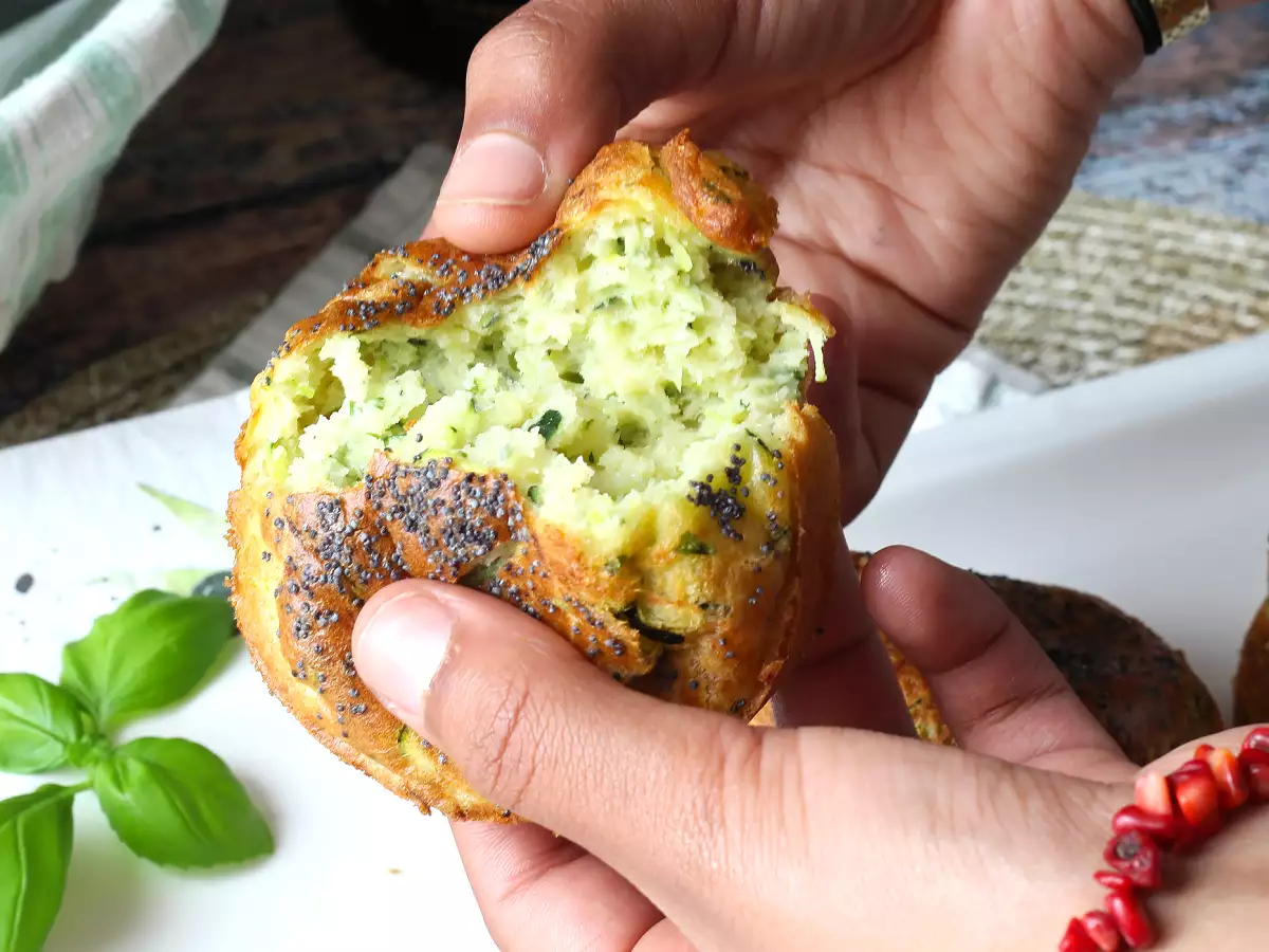 Συνταγή Κολοκυθάκια muffins σε φριτέζα αέρα: η ελαφριά και αφράτη συνταγή