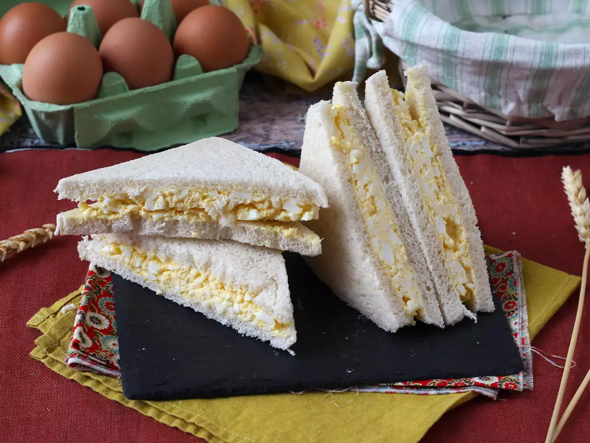 Συνταγή Tamago sando: το διάσημο ιαπωνικό σάντουιτς με αυγό που συναντάτε στο konbini!