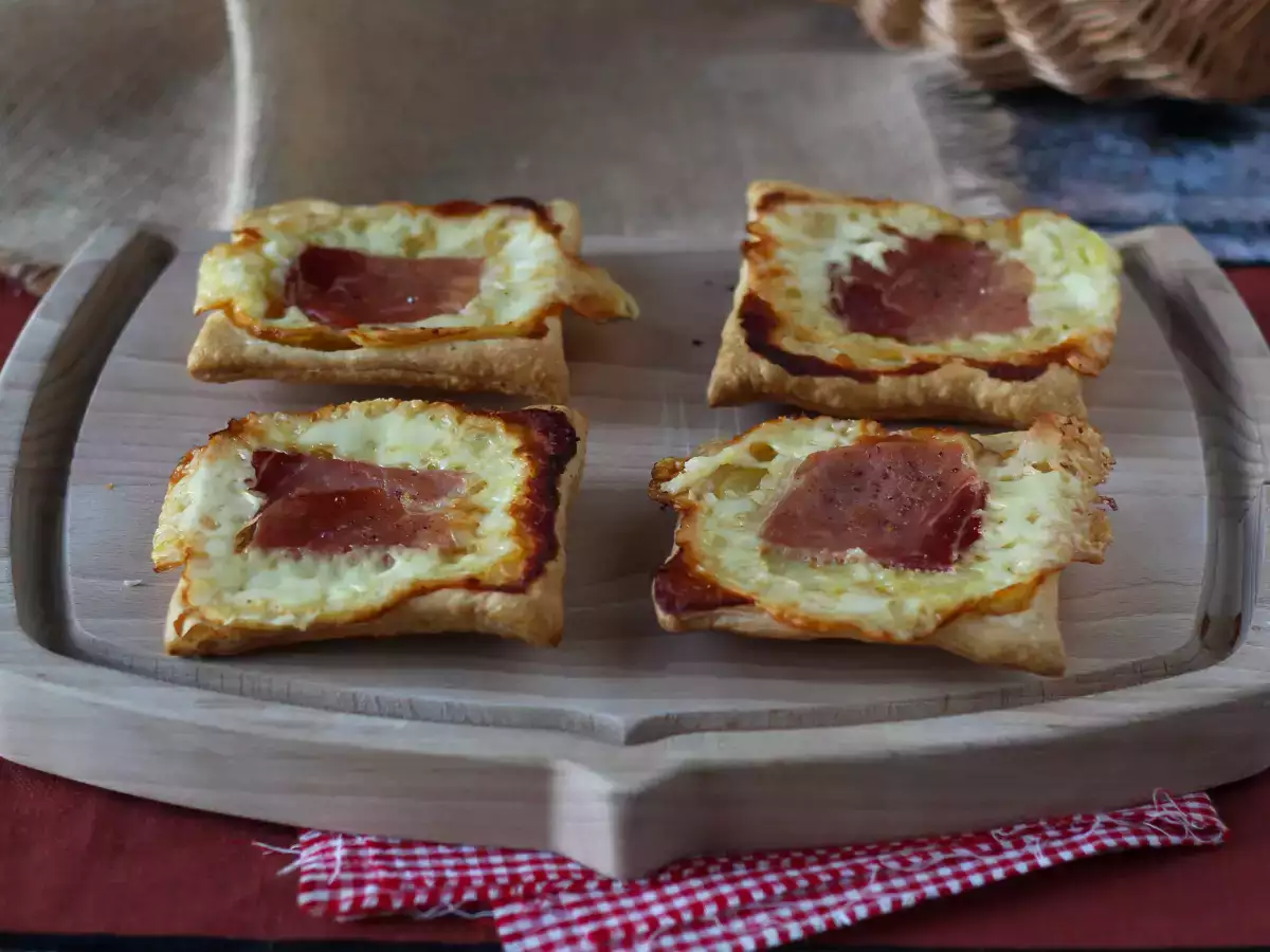 Συνταγή Μικρές τάρτες tatin με γεύση ρακλέτ, σε ατομικές μερίδες