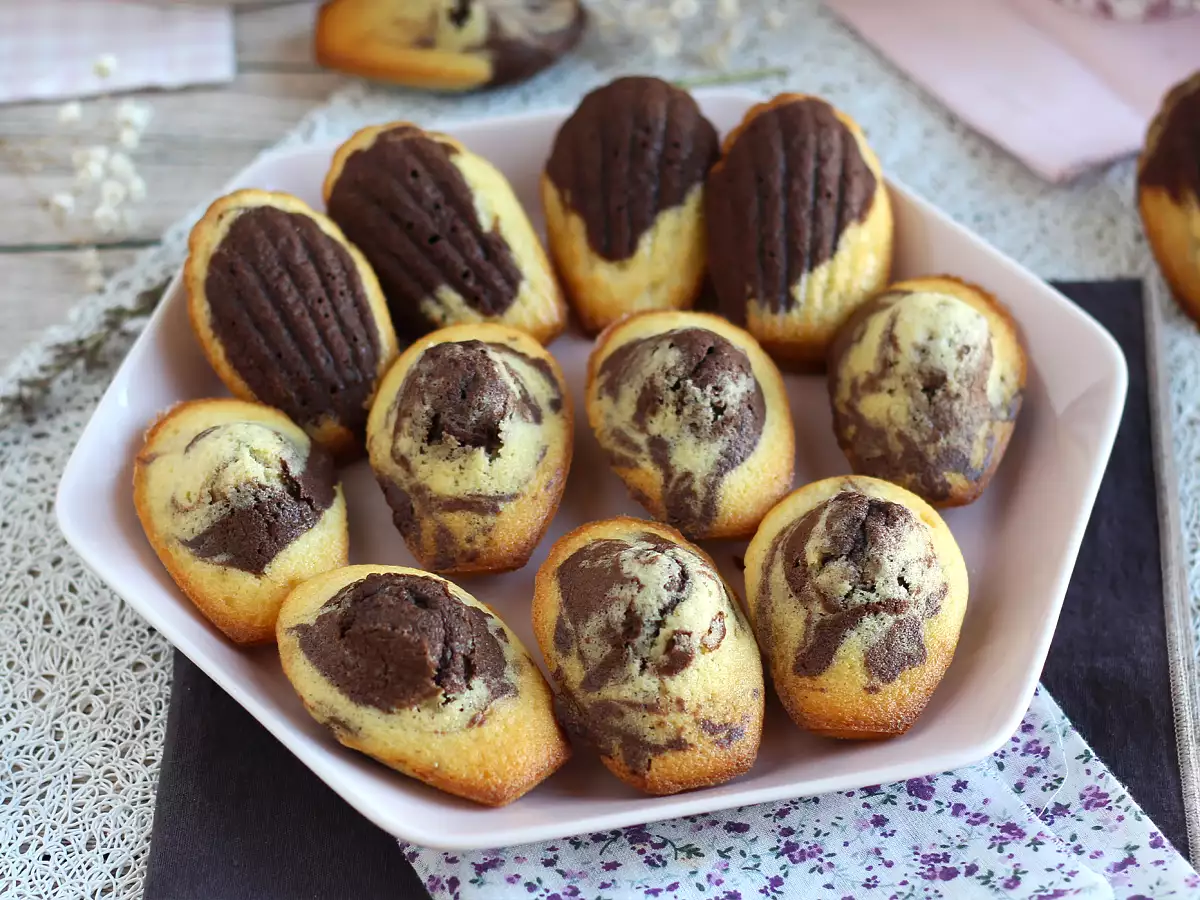 Συνταγή Πρέπει να δοκιμάσετε μαρμάρινα madeleines!