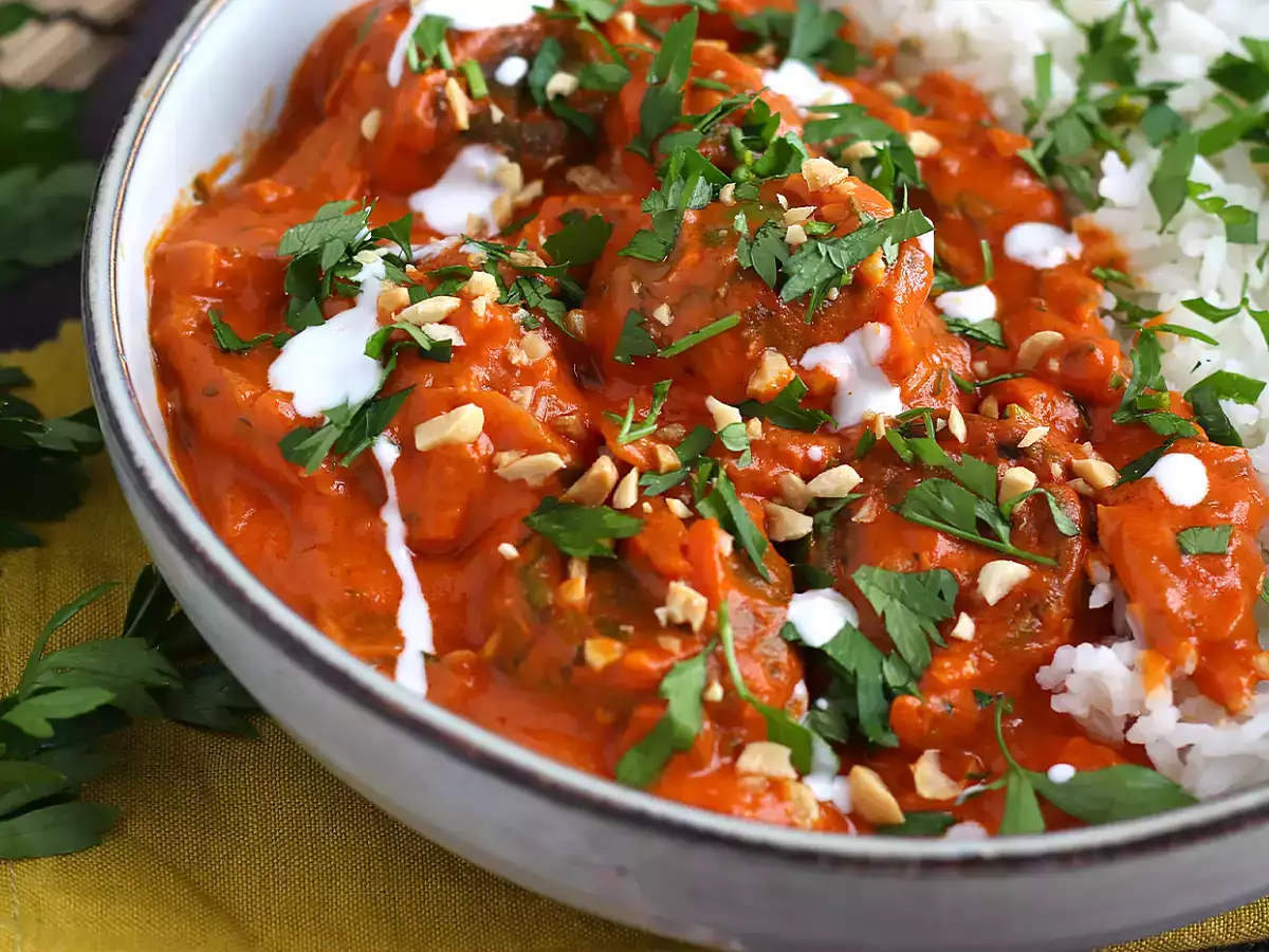 Συνταγή Vegan malai kofta: κεφτεδάκια από ρεβίθια με σάλτσα ντομάτας