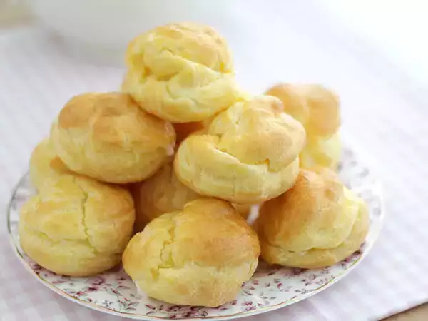 Συνταγή Εύκολη ζύμη choux