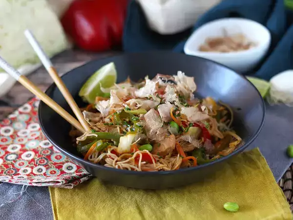 Συνταγή Yakisoba, ζυμαρικά τηγανητά με λαχανικά