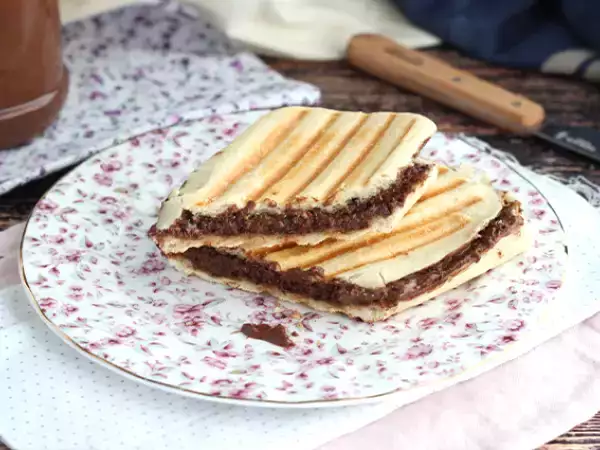 Συνταγή Panini με επάλειψη