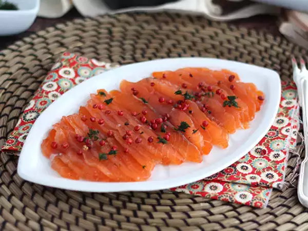 Συνταγή Gravlax, ο μαριναρισμένος σολομός σουηδικού τύπου