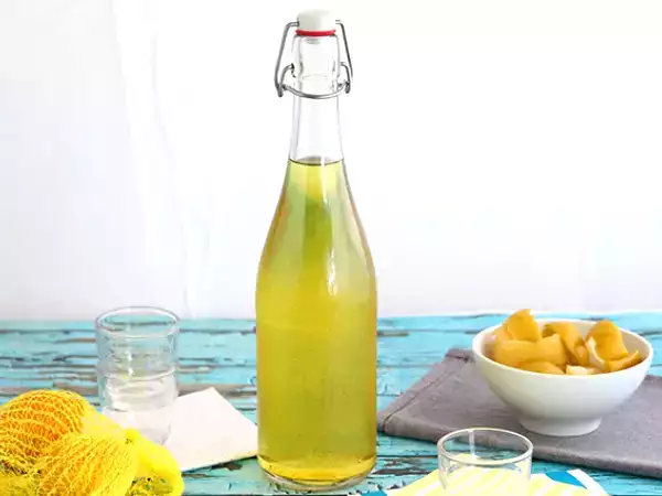 Συνταγή Εύκολο σπιτικό limoncello