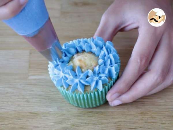 Cupcakes με τέρατα για τις Απόκριες - Προετοιμασία βήμα 13