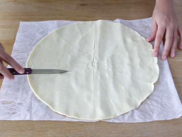 Galette des rois με Kinder Bueno - Προετοιμασία βήμα 8