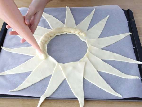 Galette des rois με Kinder Bueno - Προετοιμασία βήμα 10