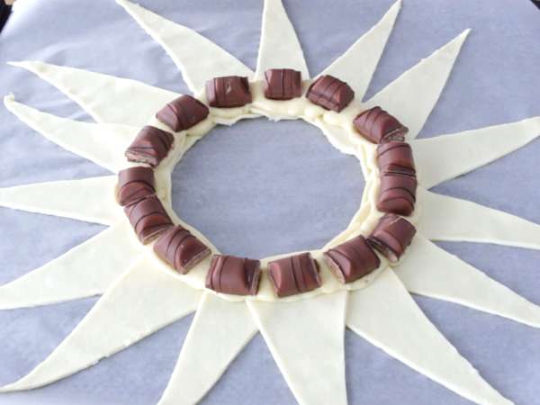 Galette des rois με Kinder Bueno - Προετοιμασία βήμα 11