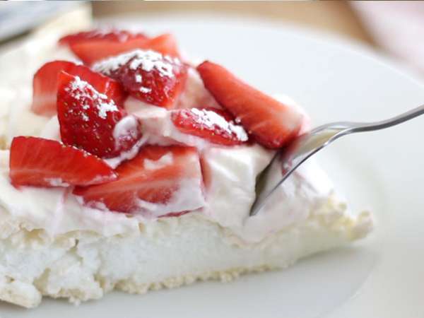 Εύκολη pavlova φράουλα - Προετοιμασία βήμα 8