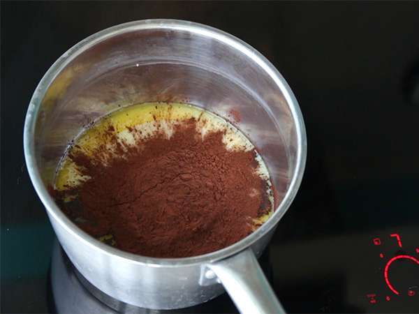 Brigadeiro, μικρά βραζιλιάνικα γλυκά - Προετοιμασία βήμα 1