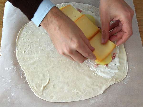 Chausson με raclette, calzone Savoyard - Προετοιμασία βήμα 3