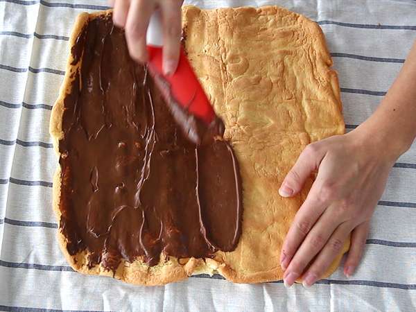 Κέικ ρολό Nutella - Προετοιμασία βήμα 5