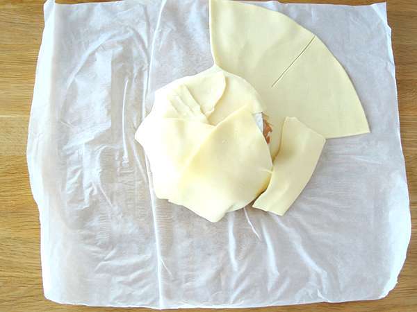Ζαμπόν και κρεμμύδι Camembert σφολιάτας - Προετοιμασία βήμα 3