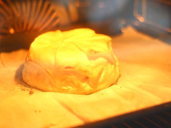 Ζαμπόν και κρεμμύδι Camembert σφολιάτας - Προετοιμασία βήμα 4