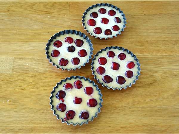 Μίνι clafoutis κεράσι χωρίς γλουτένη - Προετοιμασία βήμα 3