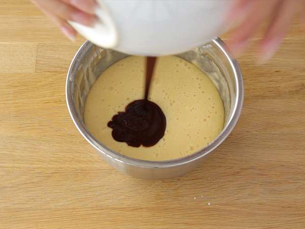 Μπισκότο brownie με φυστικοβούτυρο και μπισκότα Oreo - Προετοιμασία βήμα 4