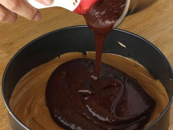 Μπισκότο brownie με φυστικοβούτυρο και μπισκότα Oreo - Προετοιμασία βήμα 5