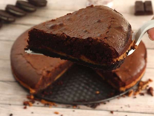 Μπισκότο brownie με φυστικοβούτυρο και μπισκότα Oreo - Προετοιμασία βήμα 7