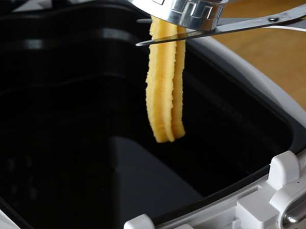 Τραγανά και ελαφριά churros - Προετοιμασία βήμα 4