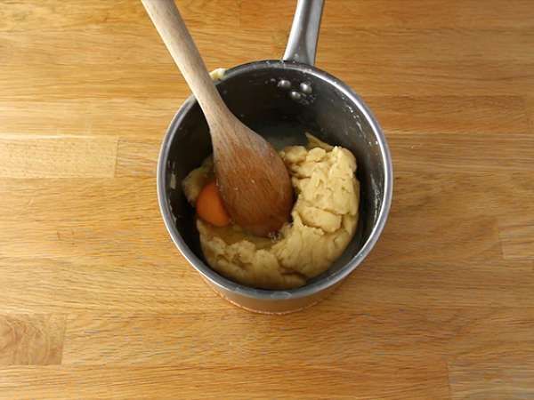 Ζαχαρωτά Choux με φουά γκρα και κρεμμύδι confit - Προετοιμασία βήμα 2