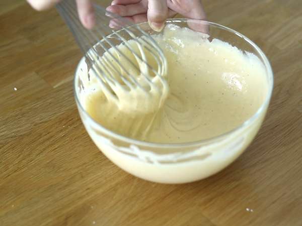 Κέικ με τυρί raclette που έχει απομείνει - Προετοιμασία βήμα 3