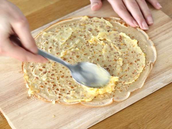 Crêpes Suzette, η παραδοσιακή συνταγή - Προετοιμασία βήμα 7