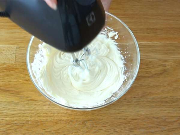 Ιαπωνικό cheesecake (ελαφρύ και αέρινο) - Προετοιμασία βήμα 1