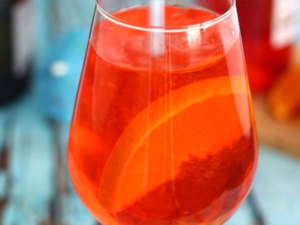 Spritz, το διάσημο ιταλικό κοκτέιλ με Aperol - Προετοιμασία βήμα 4