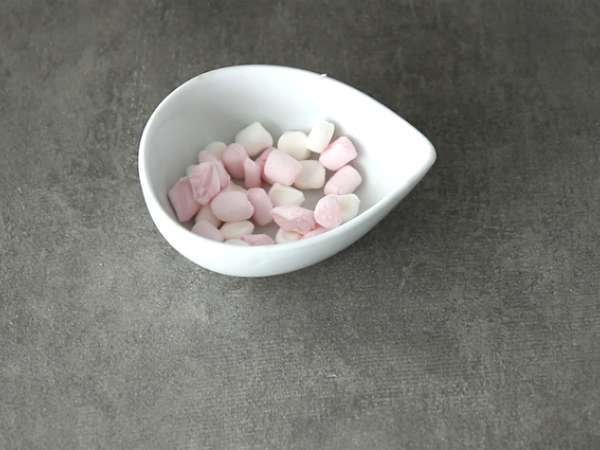 Σοκολάτες με marshmallow και φουντούκι - Προετοιμασία βήμα 2
