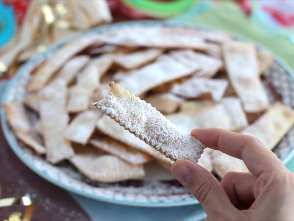 Chiacchiere di carnevale - Ιταλικές ψητές bugnes - Προετοιμασία βήμα 6