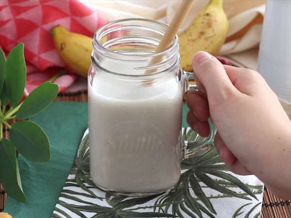 Vegan μιλκσέικ μπανάνας - Προετοιμασία βήμα 3