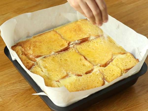 Τσίζκεϊκ και μπάρες cheesecake γαλλικού τοστ (French toast cheesecake bars) - Προετοιμασία βήμα 7