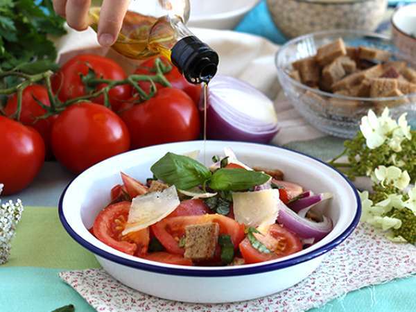 Σαλάτα Panzanella - Προετοιμασία βήμα 2