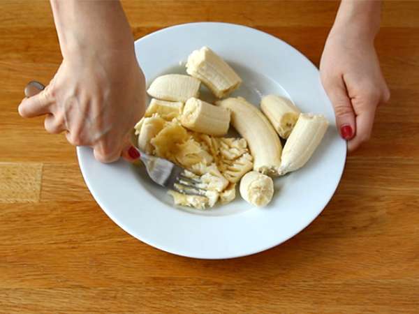 Κέικ μπανάνας και σοκολάτας - Vegan και χωρίς γλουτένη - Προετοιμασία βήμα 1