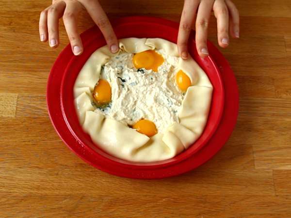 Πίτα με σπανάκι, ρικότα και αυγά - ιταλική Torta Pasqualina - Προετοιμασία βήμα 6