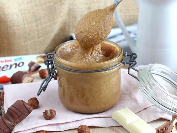 Άλειμμα με γεύση Kinder Bueno - 2 συστατικά μόνο - Προετοιμασία βήμα 5