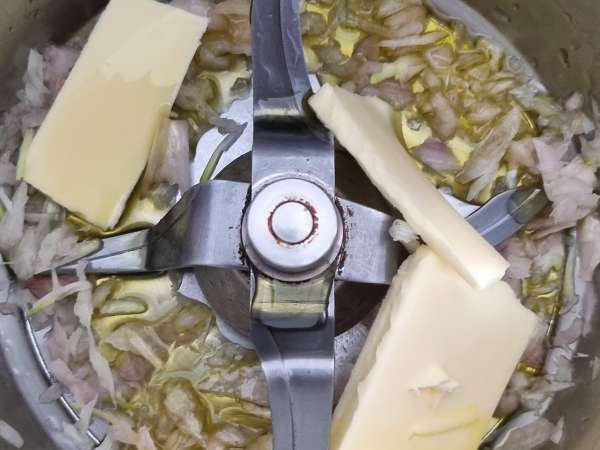 Ριζότο μανιταριών με Thermomix - Προετοιμασία βήμα 1